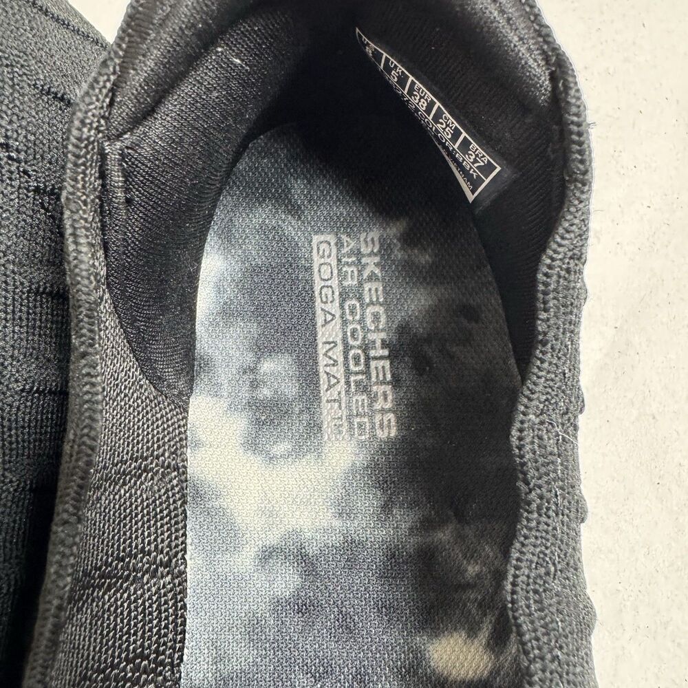 Skechers Air Cooled Goga Mat Slip-On Shoes Women’s Size 8 Black Round Toe - Picture 10 of 14